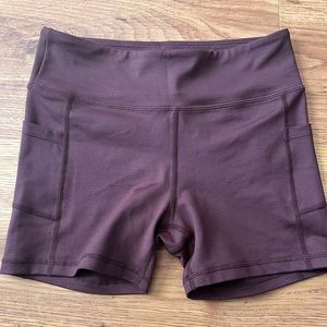 Zyia Fig Vibration Light & Tight Pocket Hustle Shorts